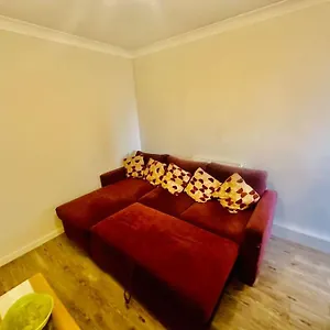 3 Bed Sky Se15 Peckham London